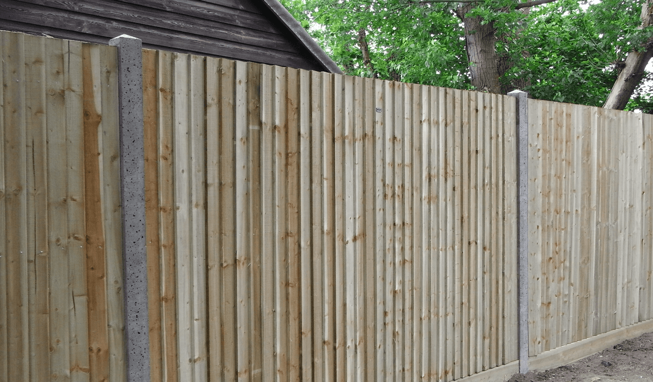 CLOSE BOARDED FENCING