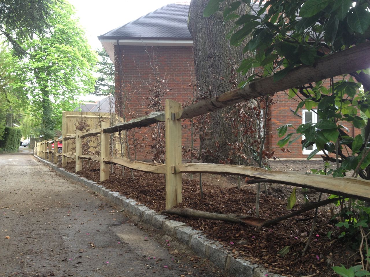RIVEN CHESTNUT POST & RAIL