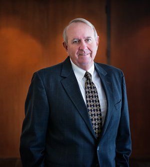 Professional Headshot of Michael T. Morgan - Civil Trial and Appellate Attorney