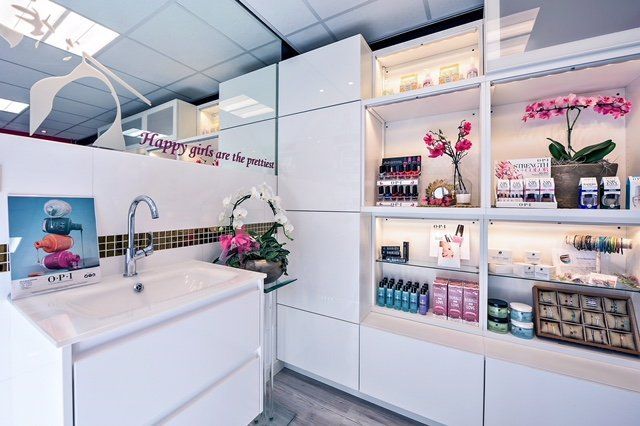 Salon Happy You