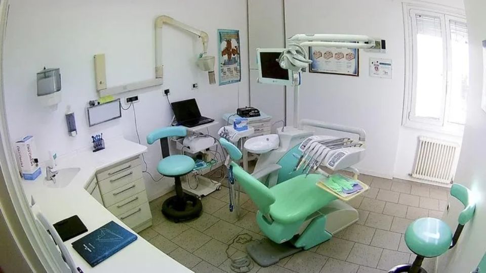 studio dentistico di poretta terme