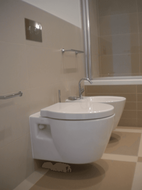 sanitari in ceramica sollevati