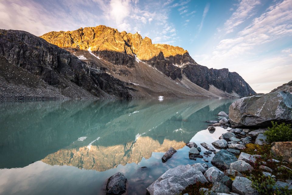 Sunrise on Wedgemount lake