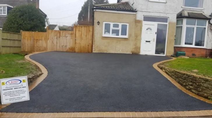 Clean and well paved Driveway