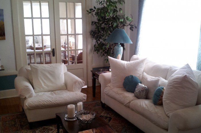 alma living room