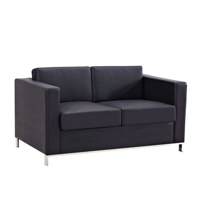 single space tub chair