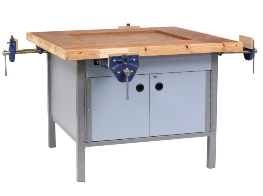 woodwork bench 4 stations