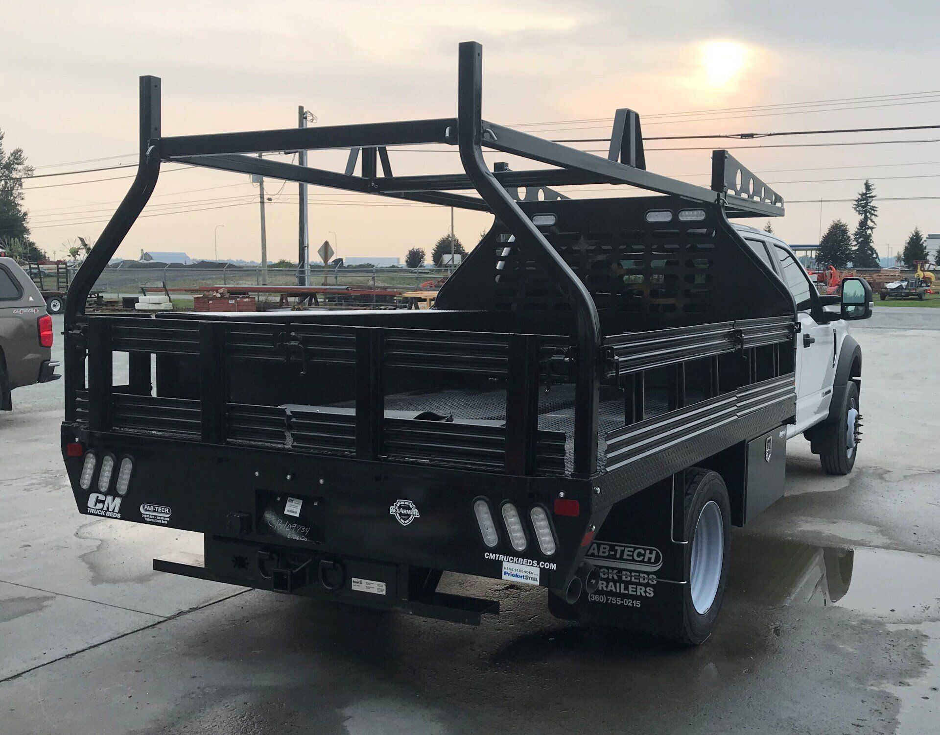 10' Contractor Body w/ 36