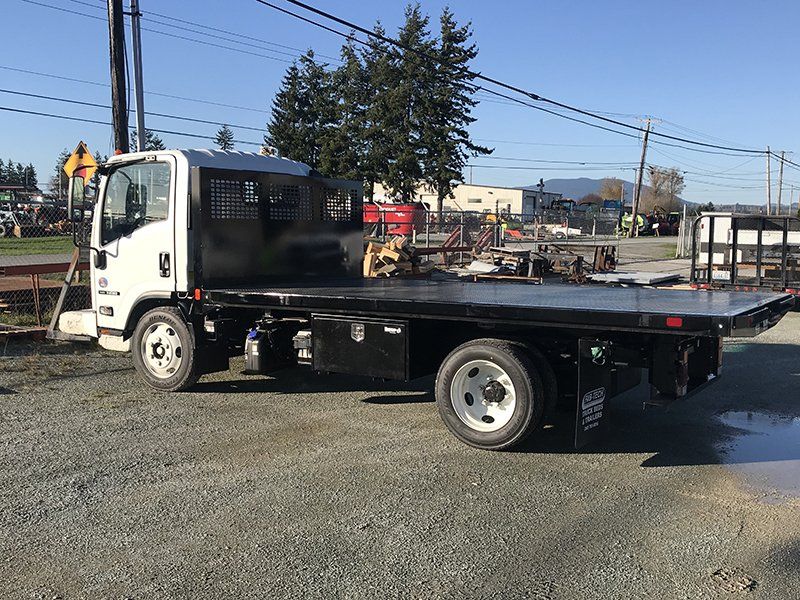 14' PL with hoist and DOT bumper. Buyers underbody tool box