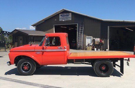 1966 FORD F350 w/ Custom Bed