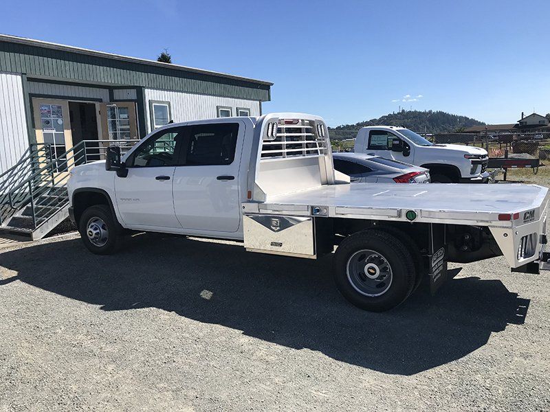 9'4 Aluminum RD w/ Protech underbody boxes