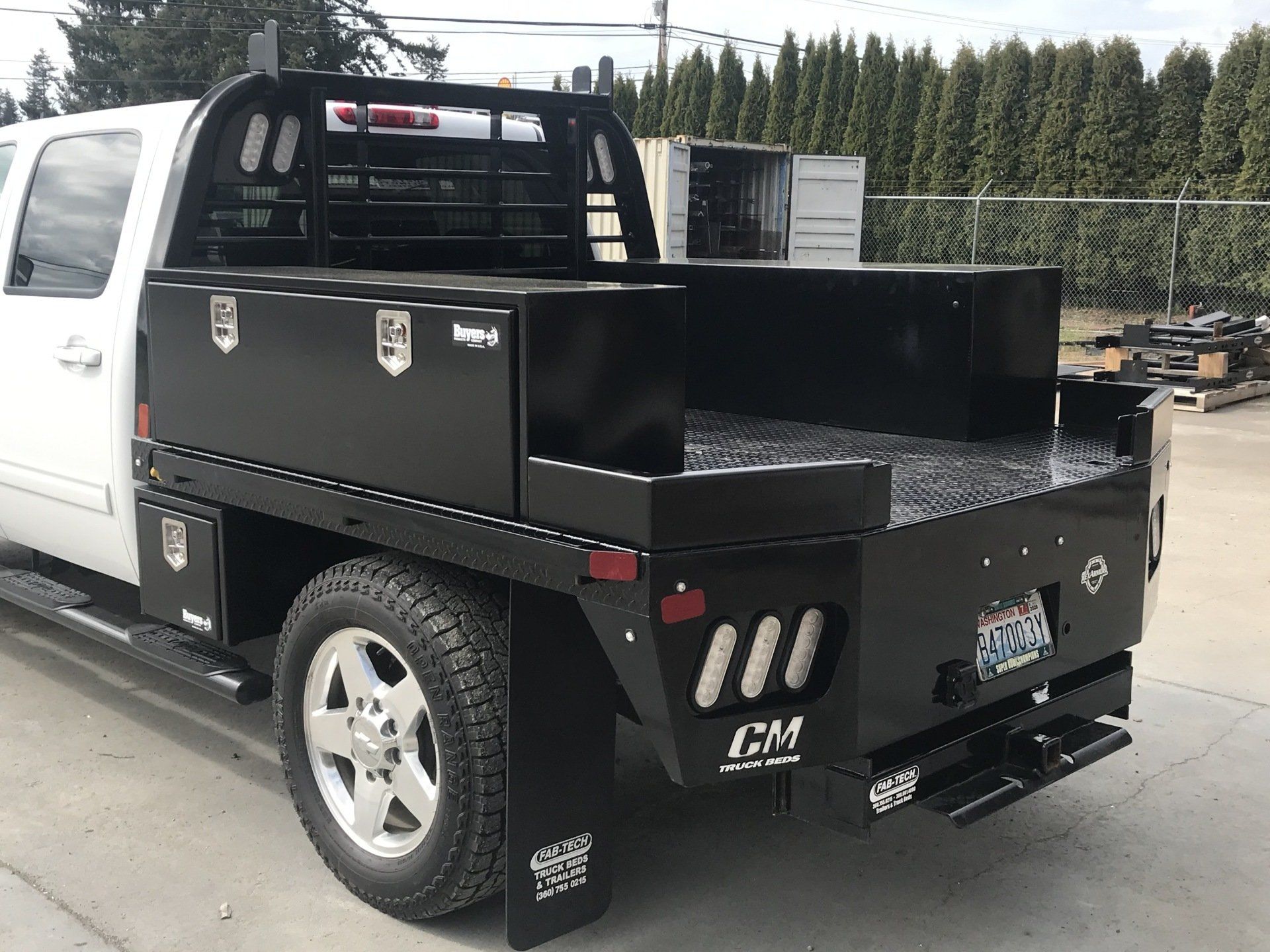 RD Model Short box Chevy. 2- 14x12x18 underbody boxes. 2- 18x18x60 top mount boxes. Formed steel side racks