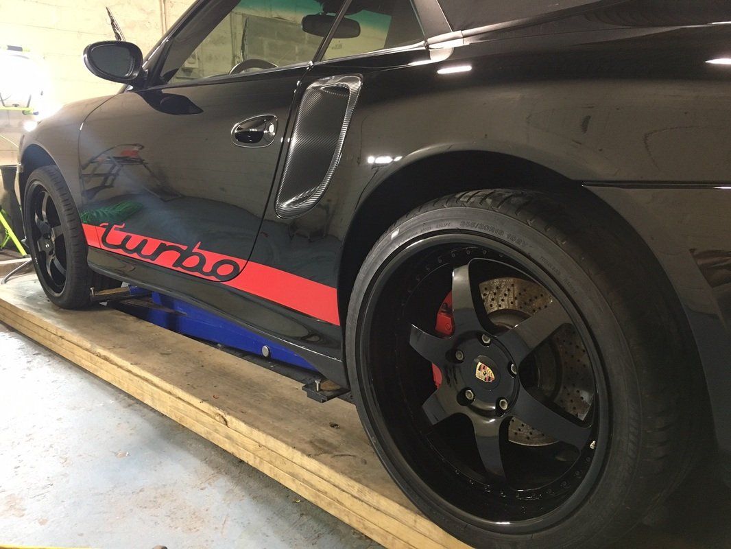 Porsche 996 Turbo10