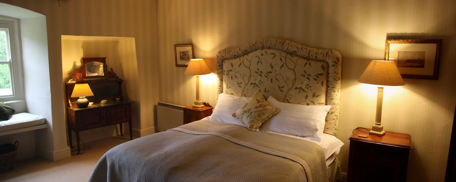 Ingleby Manor Gun Room bedroom