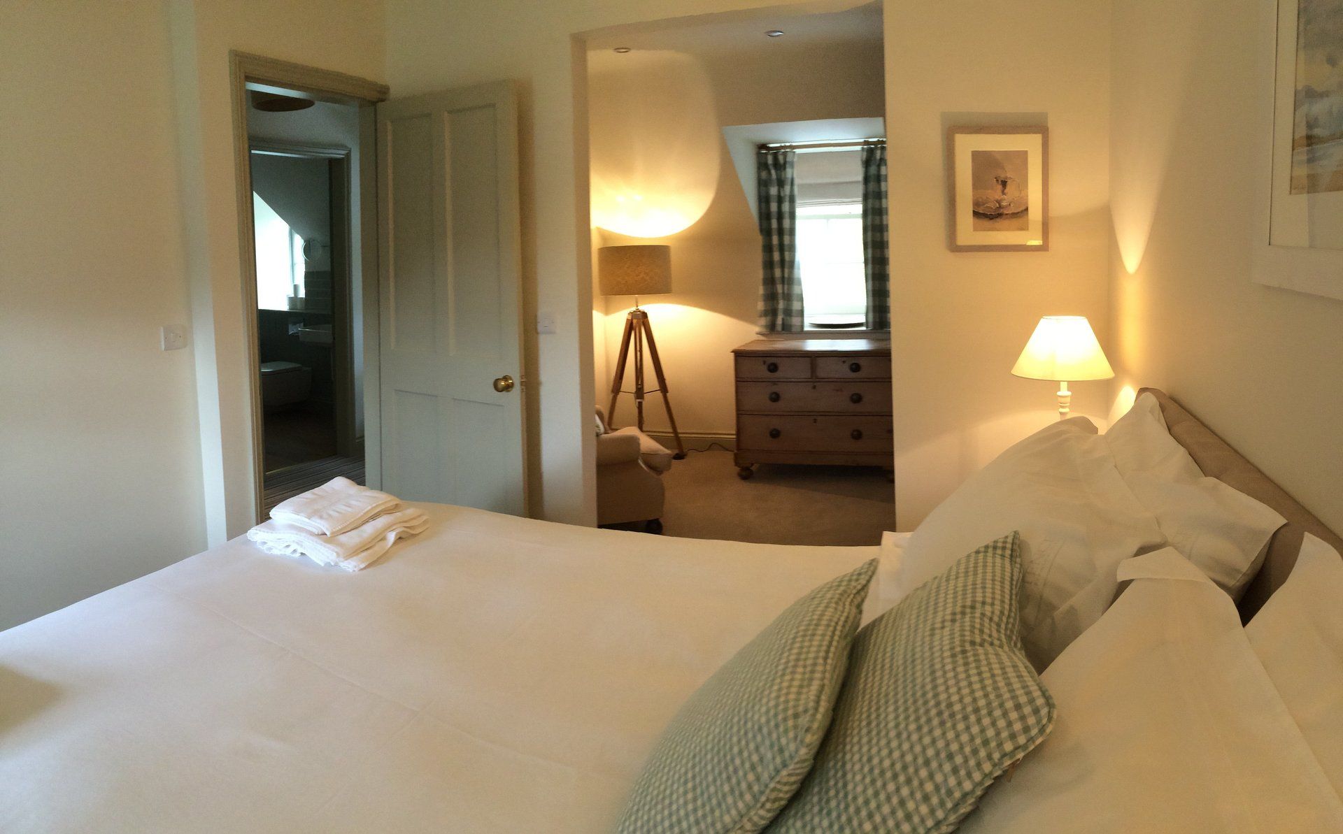Ingleby Manor Cottage bedroom