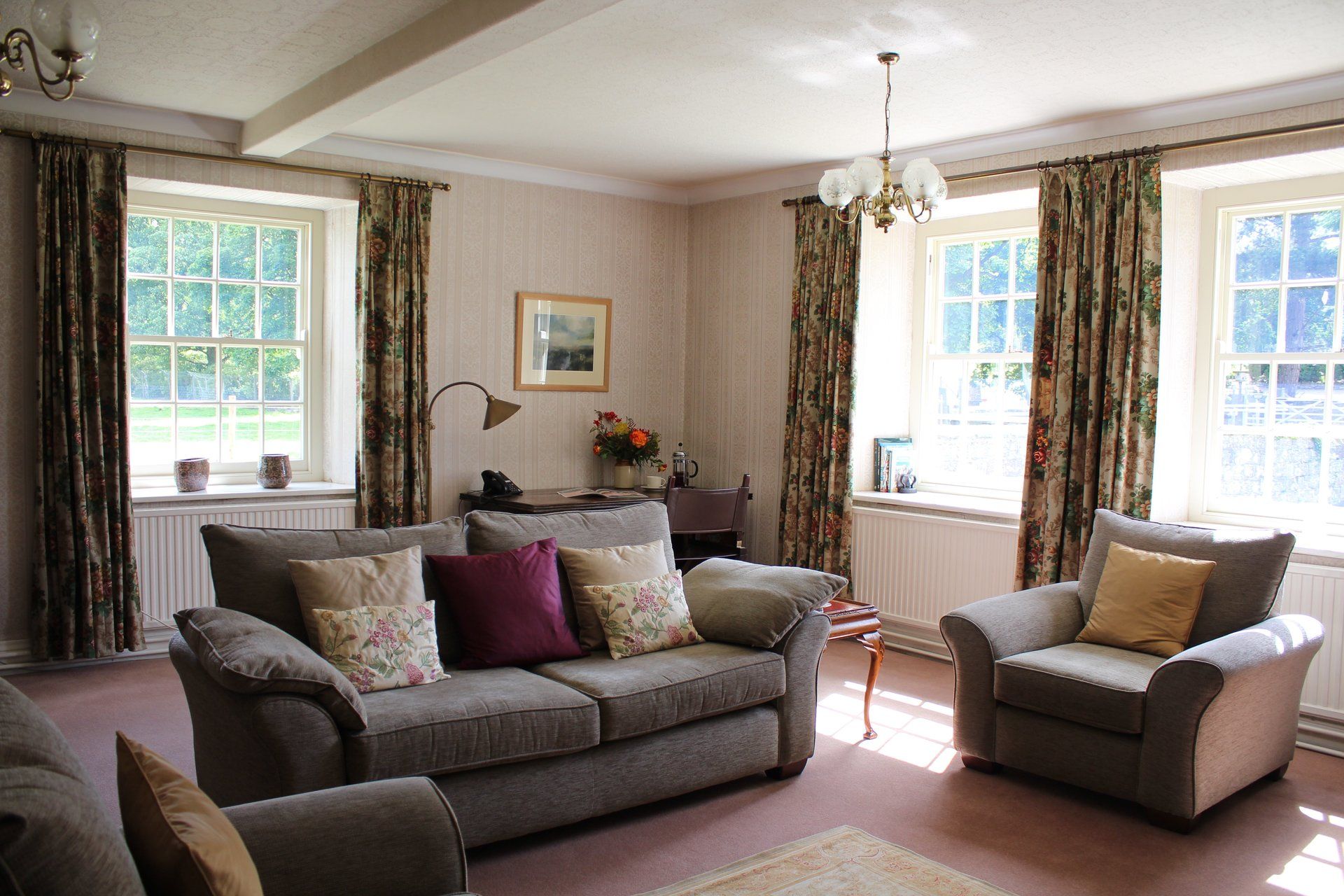 Ingleby Manor Courtyard Cottage sitting room