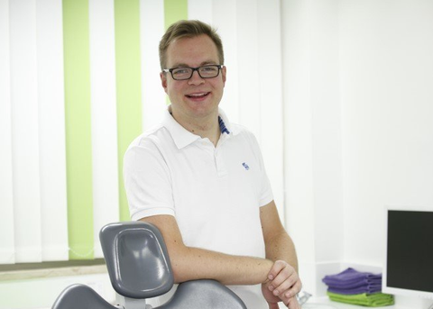 Dr. Christian Bein, Zahnarzt und Implantologe für Kaisheim und Donauwörth