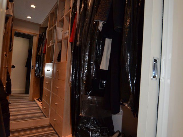 Customized closet