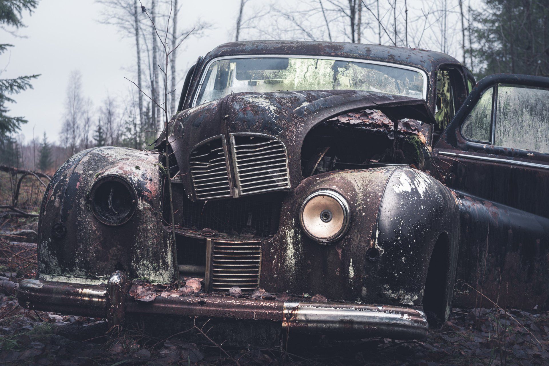 Abandoned And Rusty Car — Bradley, IL — BigDaddy Scrap Abandoned And Rusty Car — Bradley, IL — BigDaddy Scrap