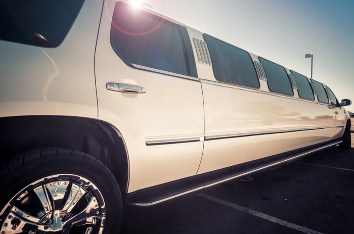 luxury limousine in minneapolis mn