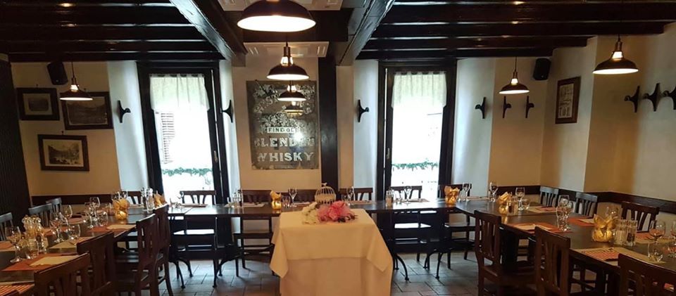 Interni dell'osteria