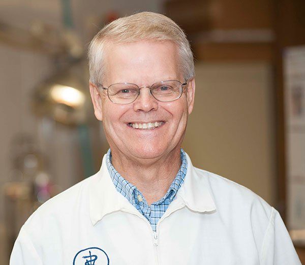 Dr. W.D. Jaxtheimer Dr. W.D. Jaxtheimer