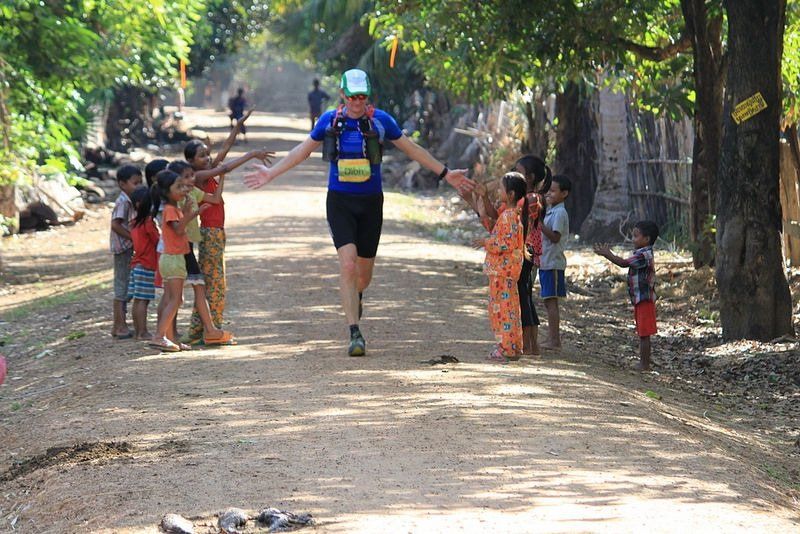 Dion Leonard Cambodia 220km 2015