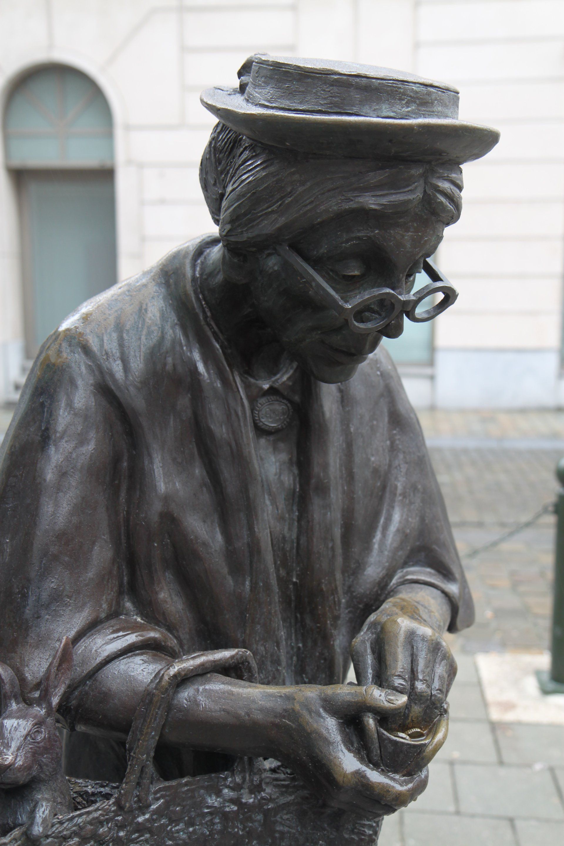 Madame Chapeau