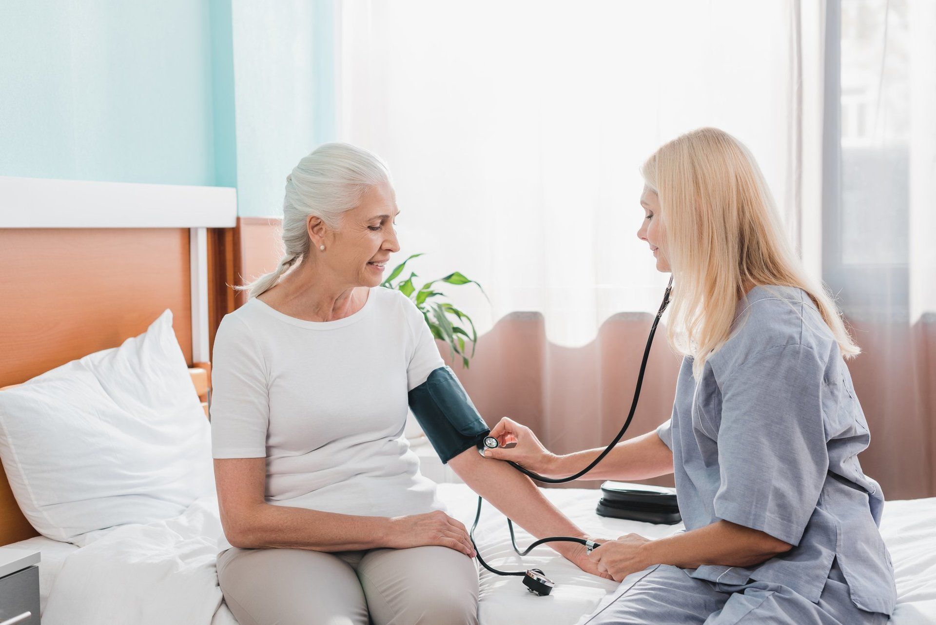 Caregiver in Pikesville, MD | Sarah's Loving Care LLC