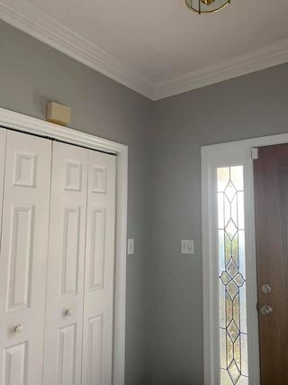 Beside Door Painting — Decatur, AL — Sky Painting LLC Beside Door Painting — Decatur, AL — Sky Painting LLC