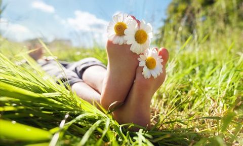 Corns and calluses (hard skin)