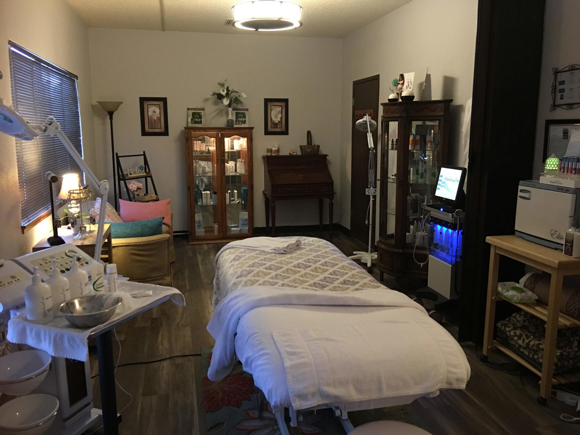 Lifts — Facial Bed in Reno, NV