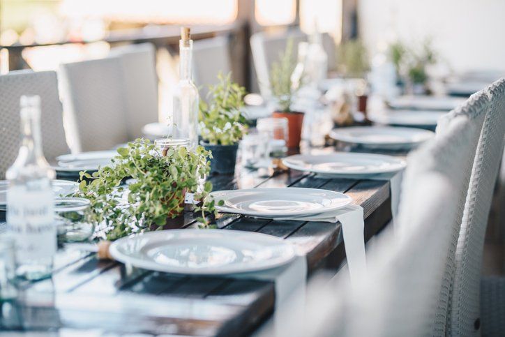 Suite — Table Decoration in Monrovia, CA Suite — Table Decoration in Monrovia, CA
