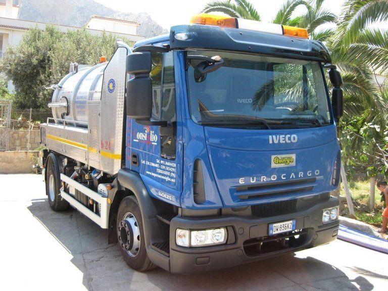 mezzi per autospurghi