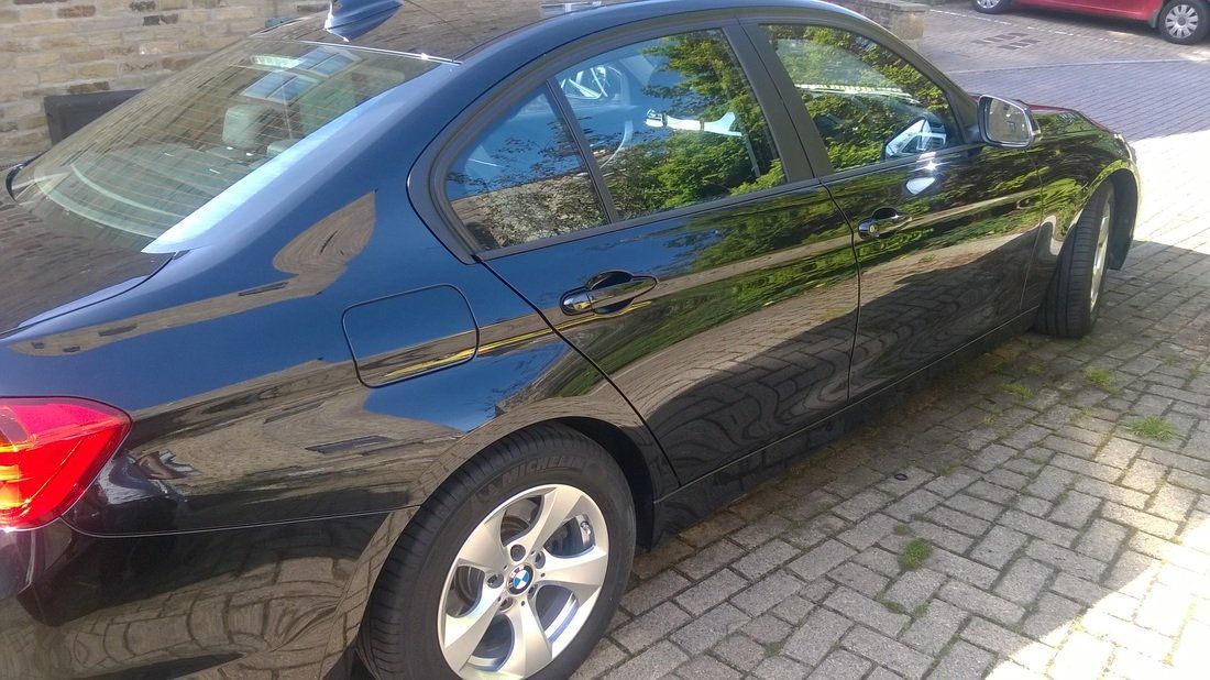 Car wheel cleaning