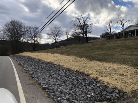 A construction loader — Gordonsville, TN — Crockett-Phillips Construction Inc. A construction loader — Gordonsville, TN — Crockett-Phillips Construction Inc.