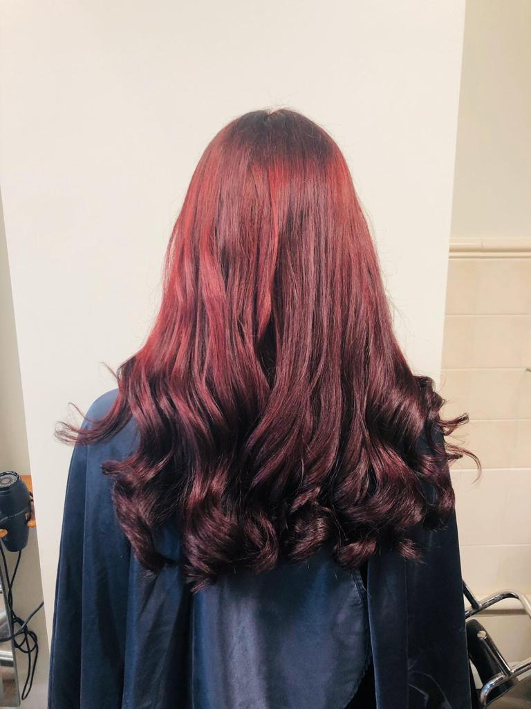 Women's hairstyle