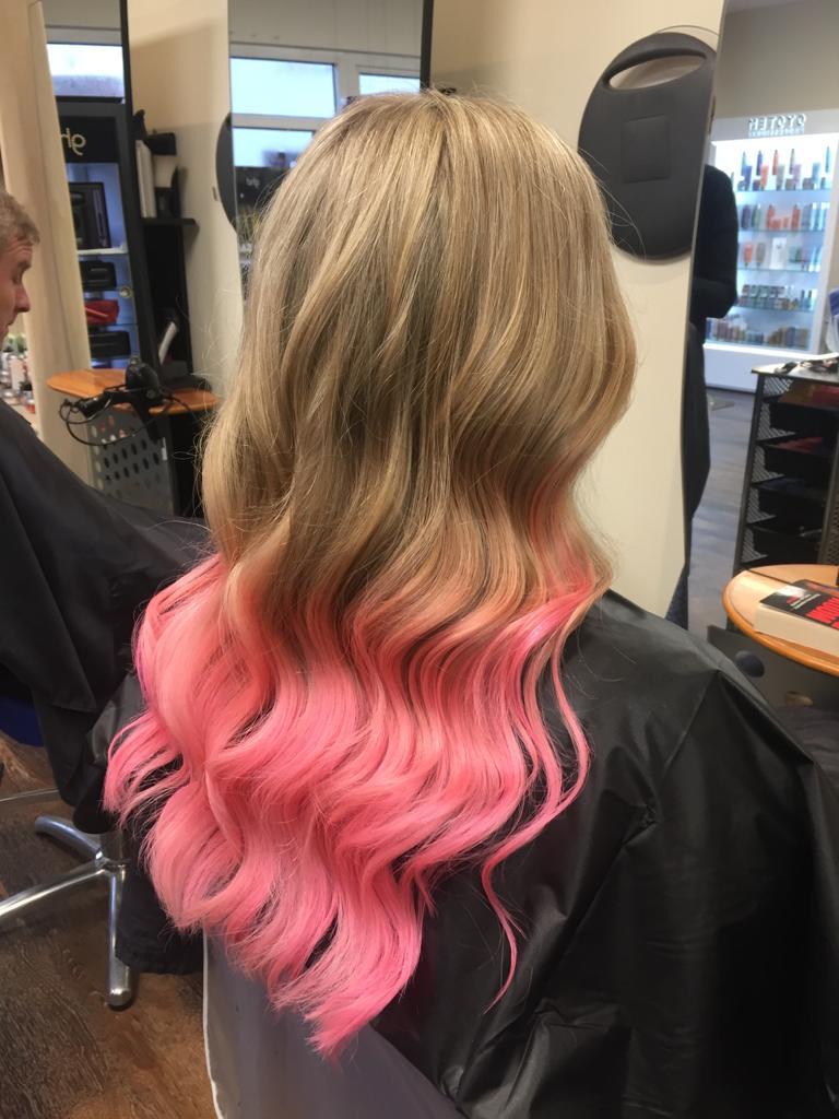 Women's hairstyle