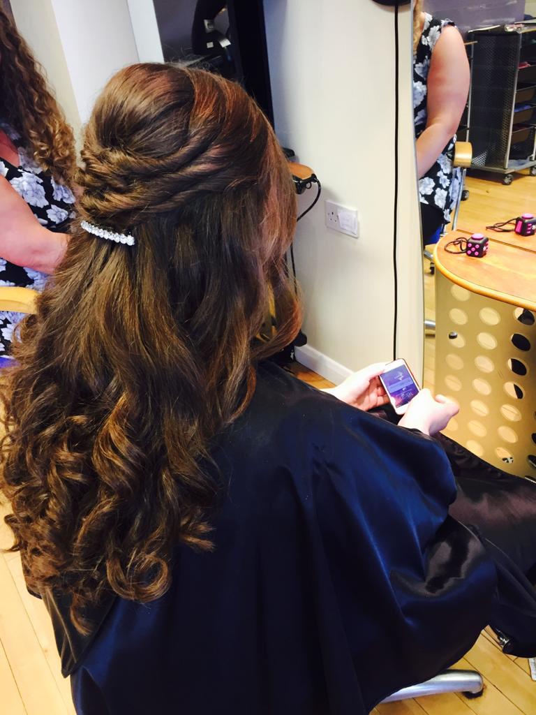 Women's hairstyle