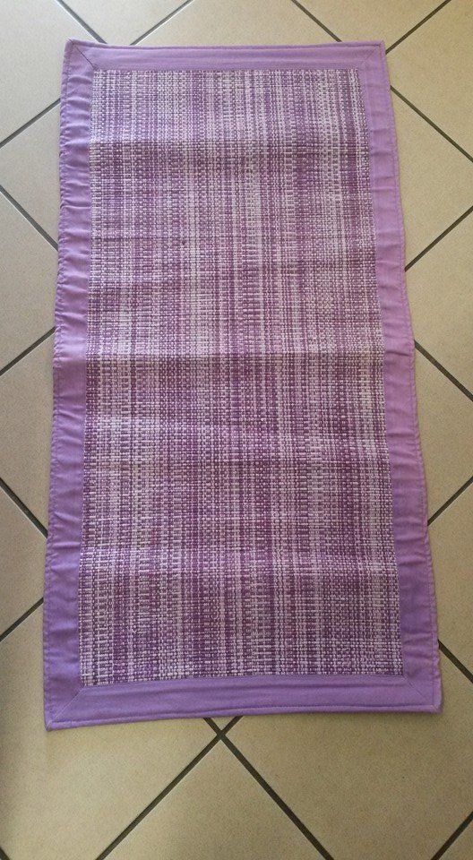 Tappeto viola