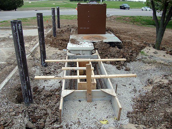 Repair Electrical Distribution Kansas Street 1