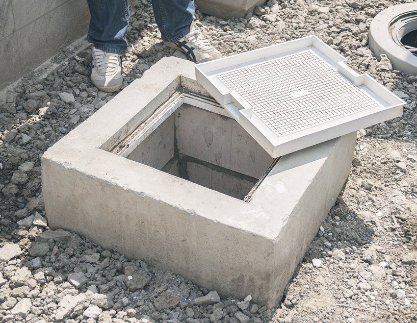 drainage opening