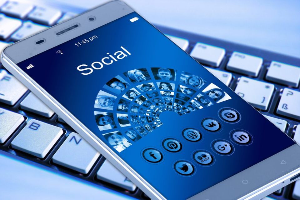 Social Mobile Phone | Manteca, CA | Legacy Local Impact Social Mobile Phone | Manteca, CA | Legacy Local Impact