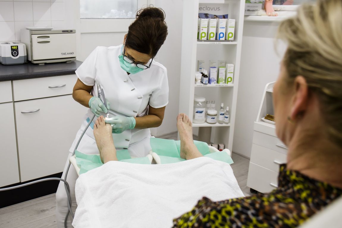 Volledige pedicurebehandeling