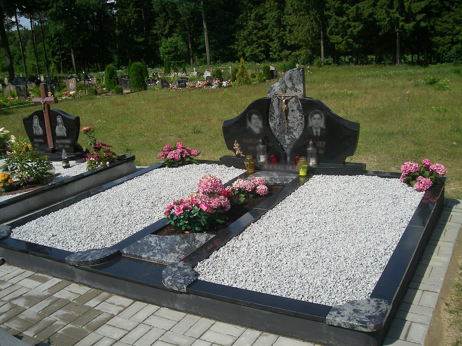 Prace wykonane przez jasiunupaminklai.lt