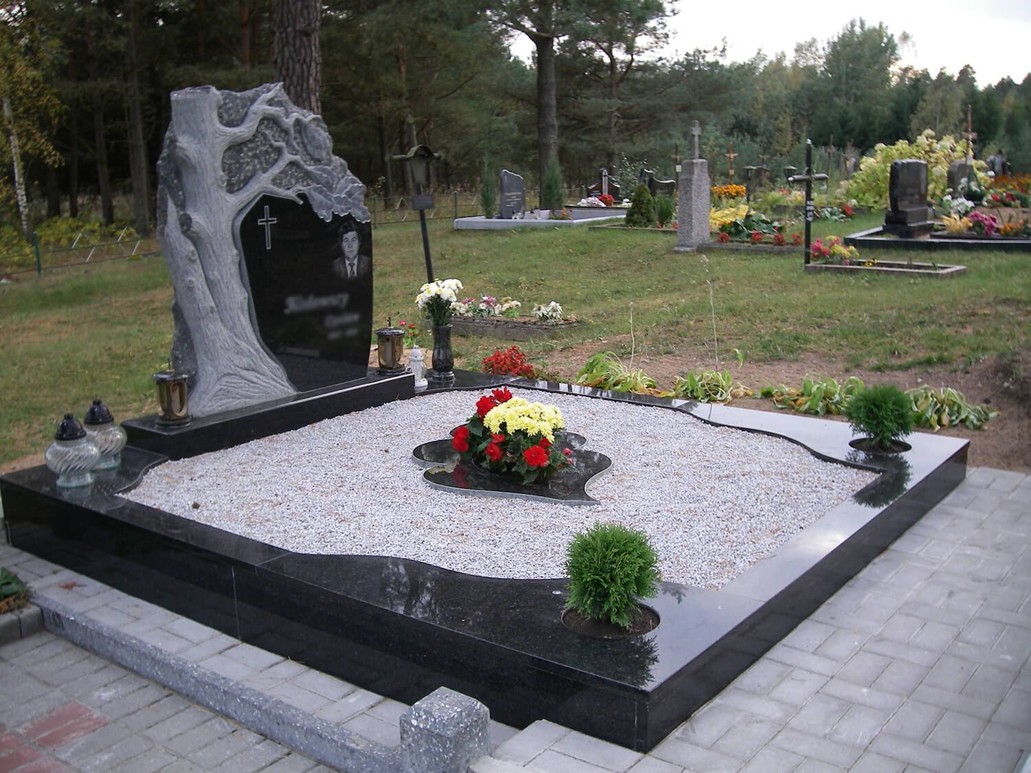 Prace wykonane przez jasiunupaminklai.lt