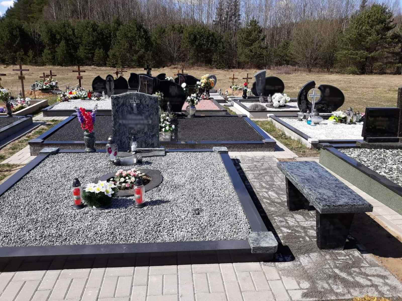 Prace wykonane przez jasiunupaminklai.lt