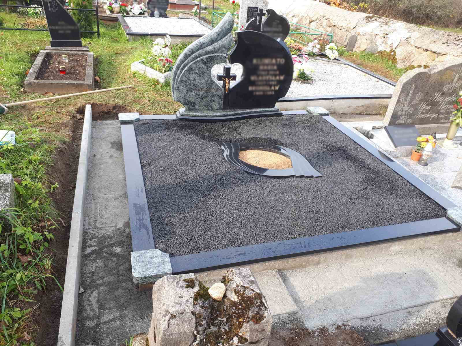 Prace wykonane przez jasiunupaminklai.lt