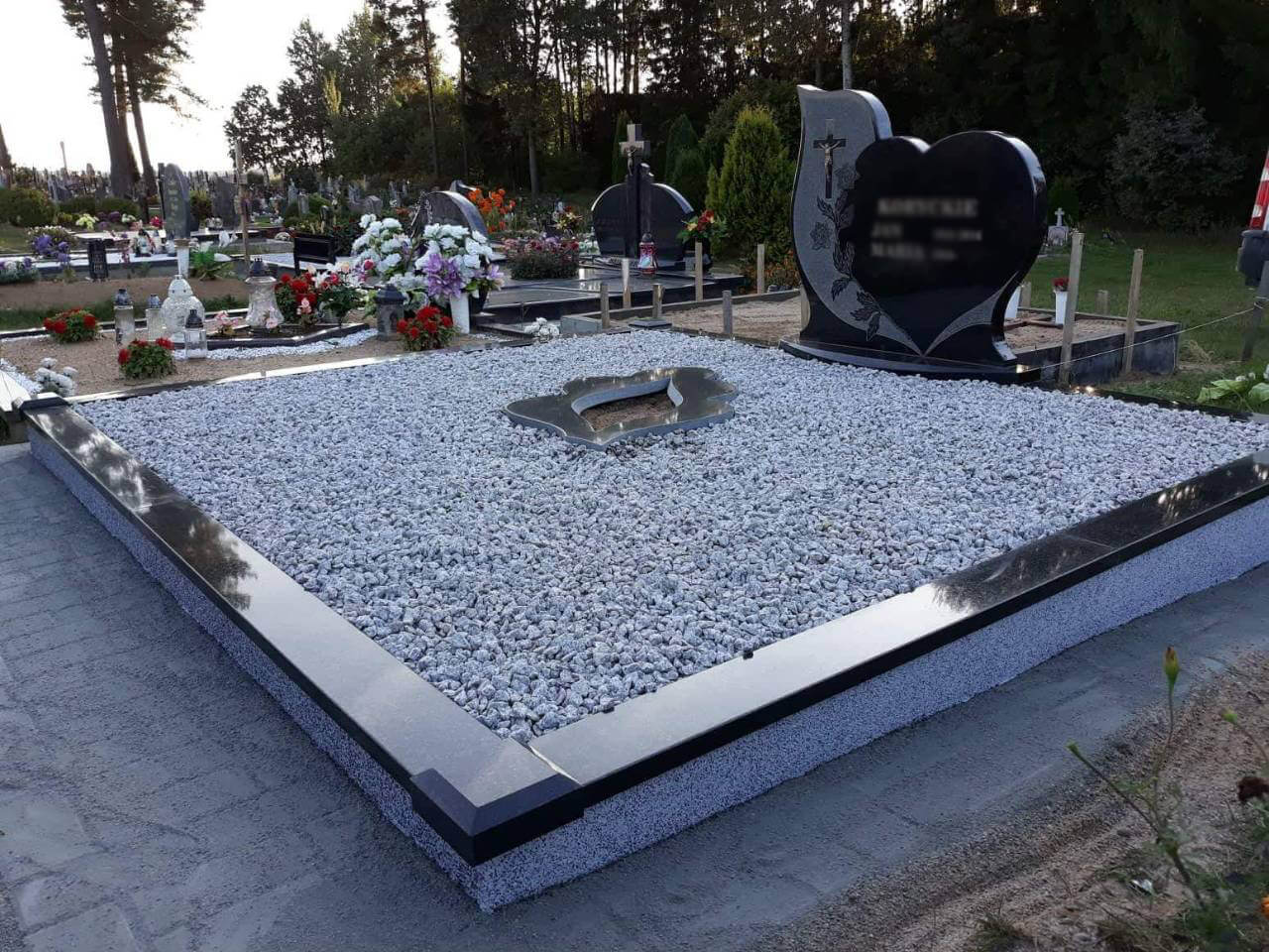 Prace wykonane przez jasiunupaminklai.lt