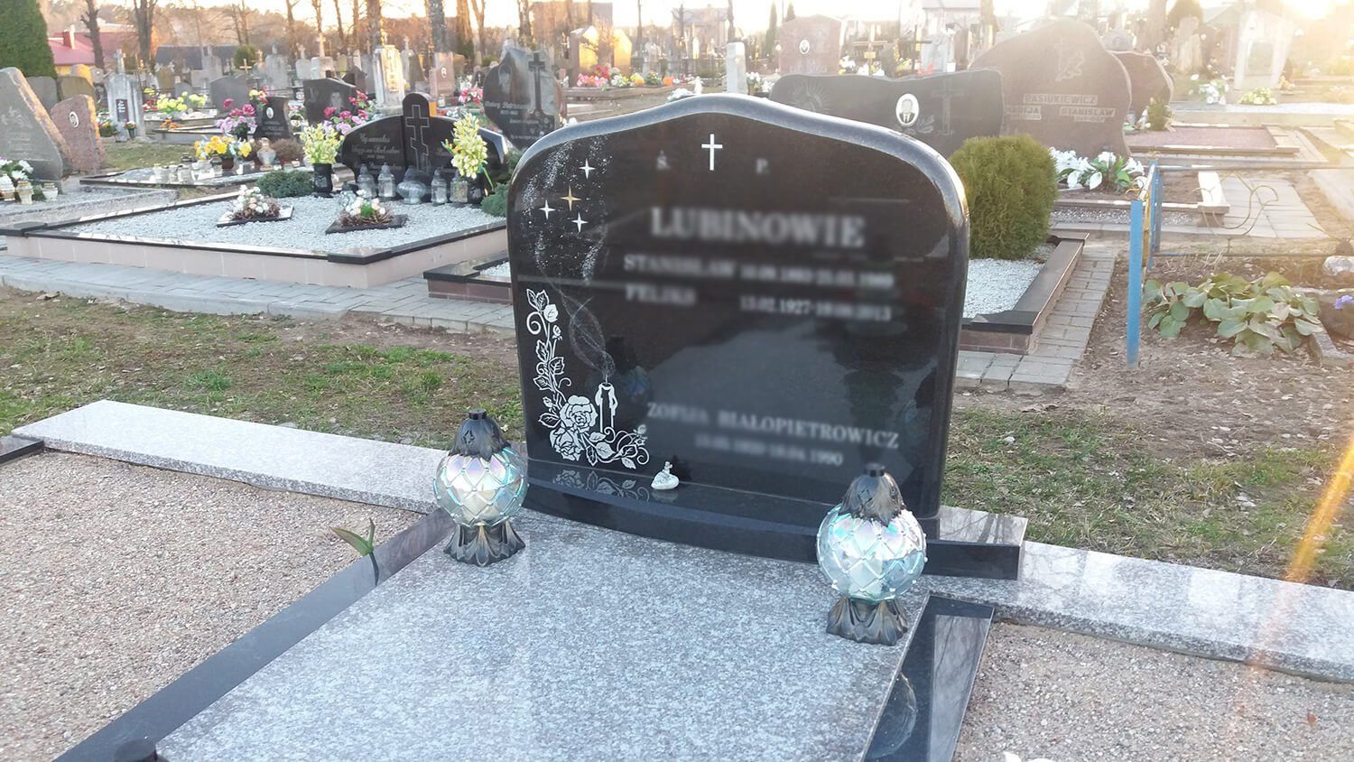 Prace wykonane przez jasiunupaminklai.lt